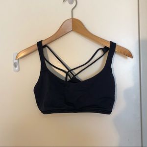 Lululemon Free to Be Bra size 8